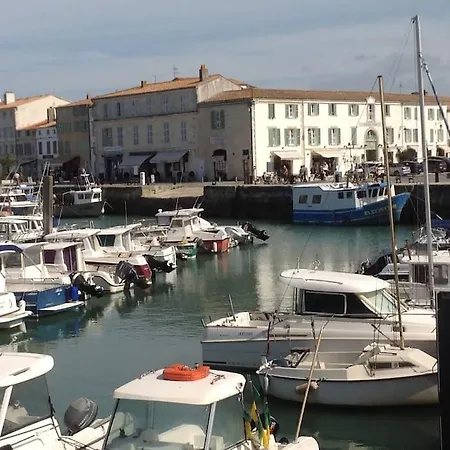 Eole, Idealement Situe Sur Le Port De St Martin De Re アパート *